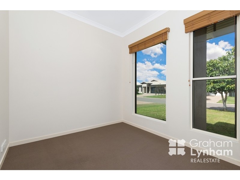 4 Yarra Crescent, Kelso QLD 4815