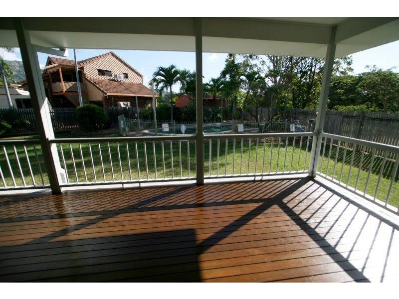 8 Linaria Court, Annandale QLD 4814