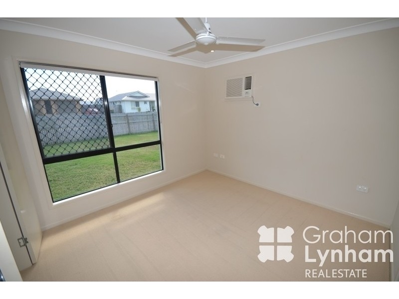 26 Limerick Way, Mount Low QLD 4818