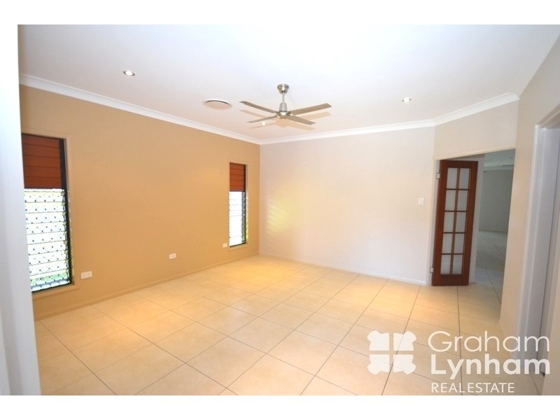 12 Dunlop street, Kelso QLD 4815