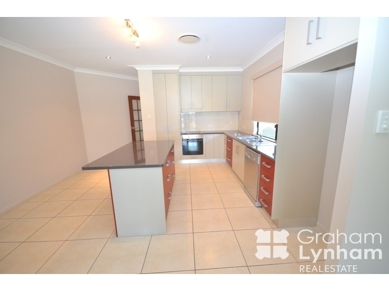 12 Dunlop street, Kelso QLD 4815