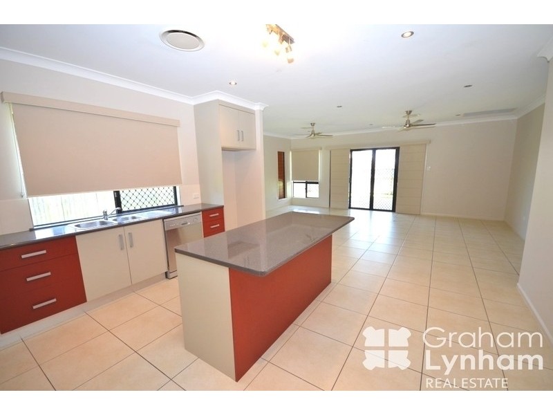 12 Dunlop street, Kelso QLD 4815