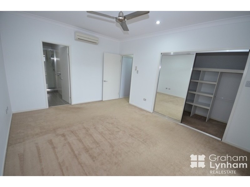 3/12 St Kilda Row, Douglas QLD 4814