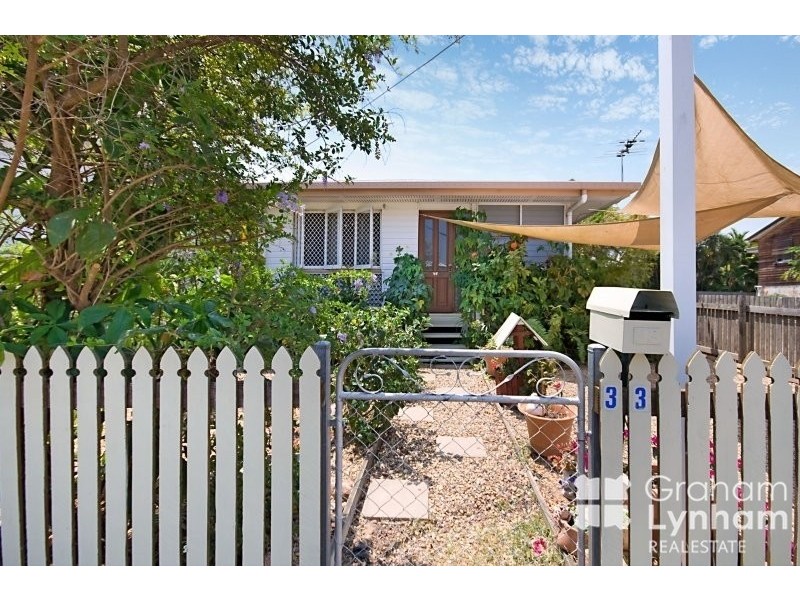 33 Bayswater Terrace, Hyde Park QLD 4812