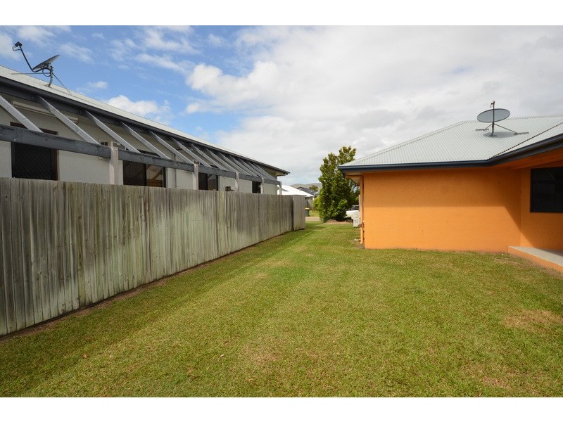 24 Northshore Circuit, Idalia QLD 4811