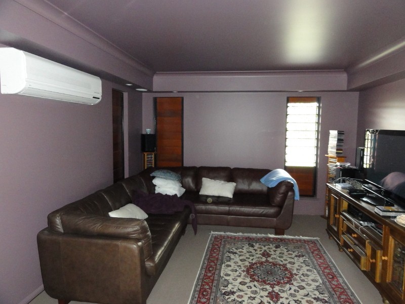 4 Cassidy Street, Bushland Beach QLD 4818