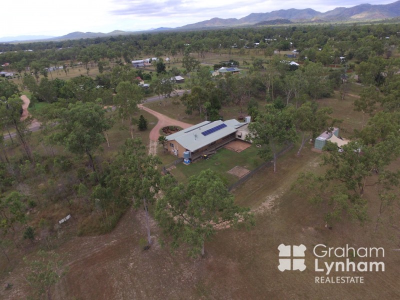 37 Endeavour Road, Bluewater QLD 4818