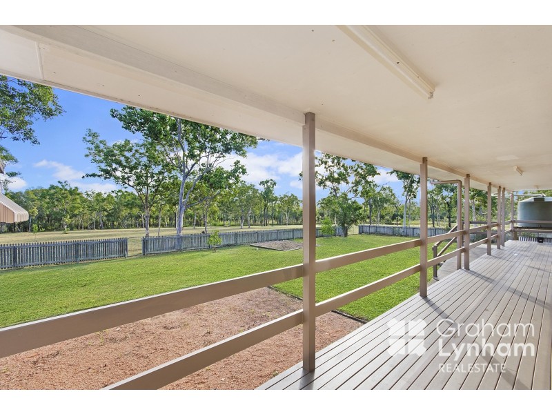 37 Endeavour Road, Bluewater QLD 4818