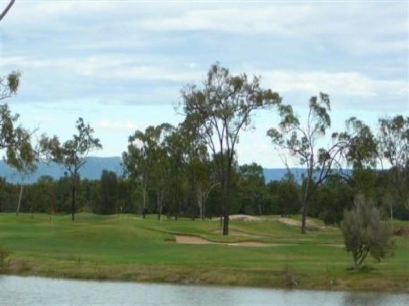 1/60 Phoenix Parade, Kirwan QLD 4817