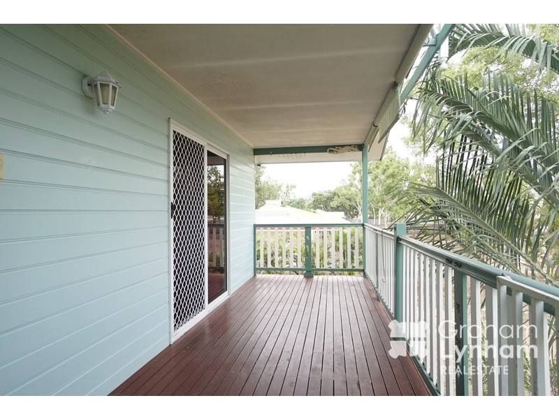 125 Mount Low Parkway, Mount Low QLD 4818