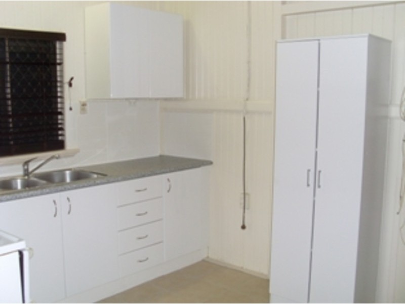 130 Howlett, Currajong QLD 4812