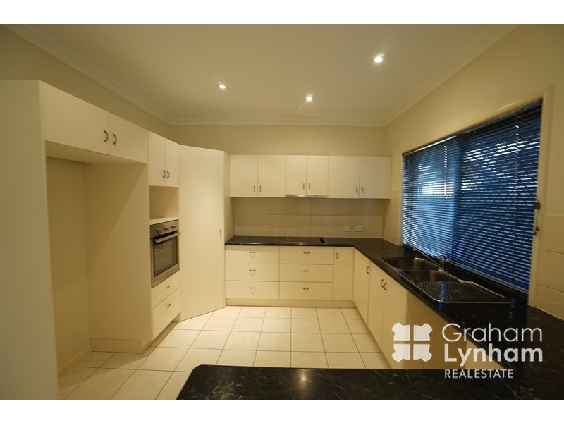 21a Bultarra Crescent, Kirwan QLD 4817