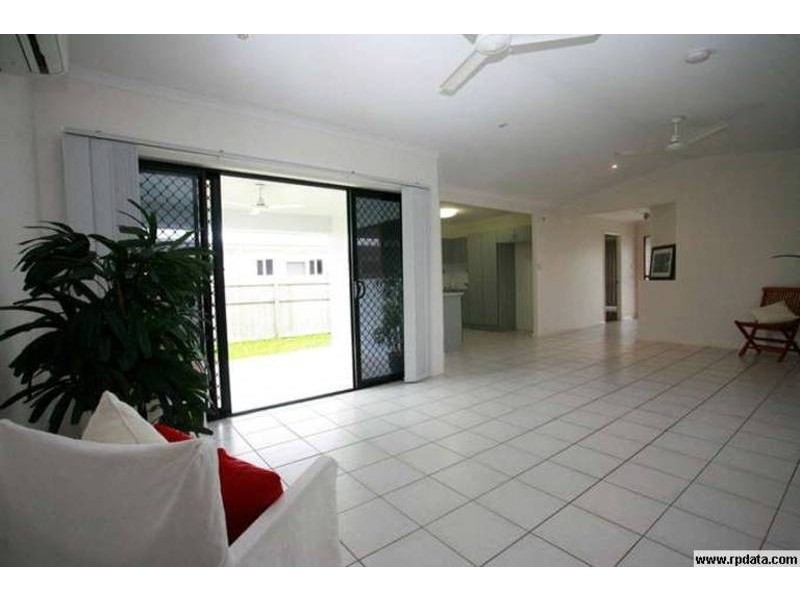 18 Springbrook Parade, Idalia QLD 4811