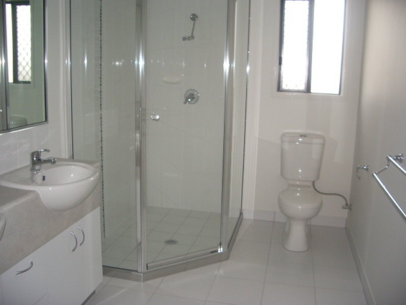 25 Tipperary Street, Burdell QLD 4818