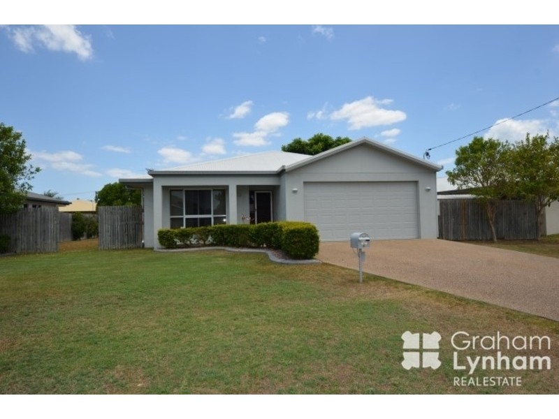 6 Moor Court, Kelso QLD 4815