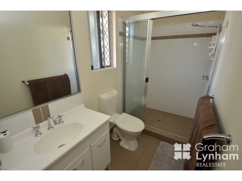 6 Moor Court, Kelso QLD 4815