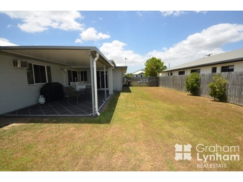 6 Moor Court, Kelso QLD 4815
