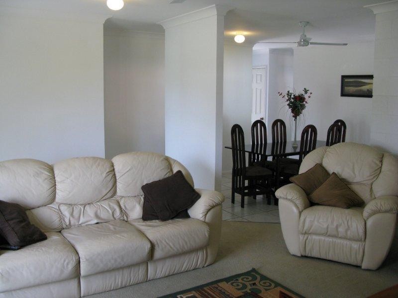 8 Faulkner Street, Burdell QLD 4818