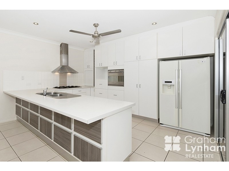 35 Lakeland Boulevard, Idalia QLD 4811