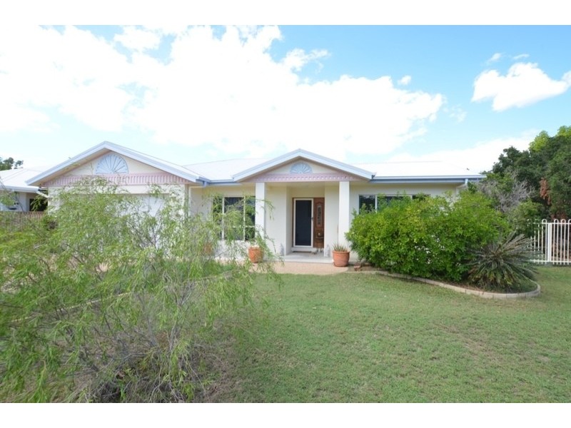 11 Ellesons Place, Douglas QLD 4814