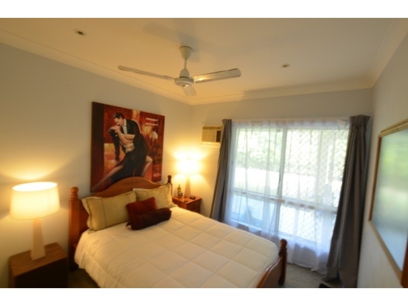 11 Ellesons Place, Douglas QLD 4814