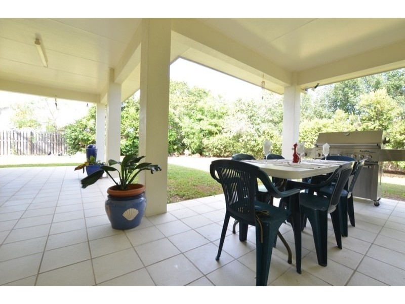 11 Ellesons Place, Douglas QLD 4814