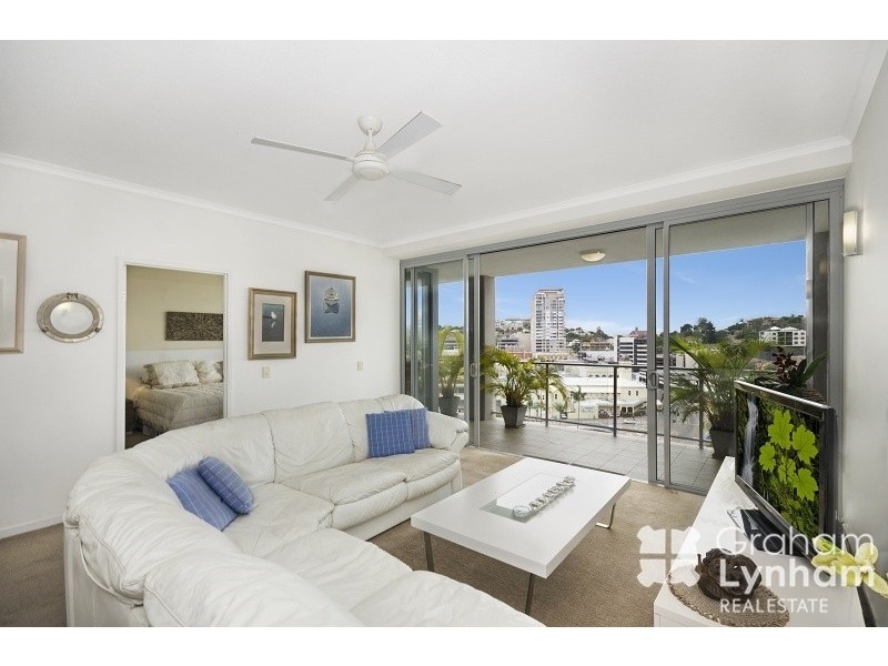 1102/2 Dibbs Street, South Townsville QLD 4810