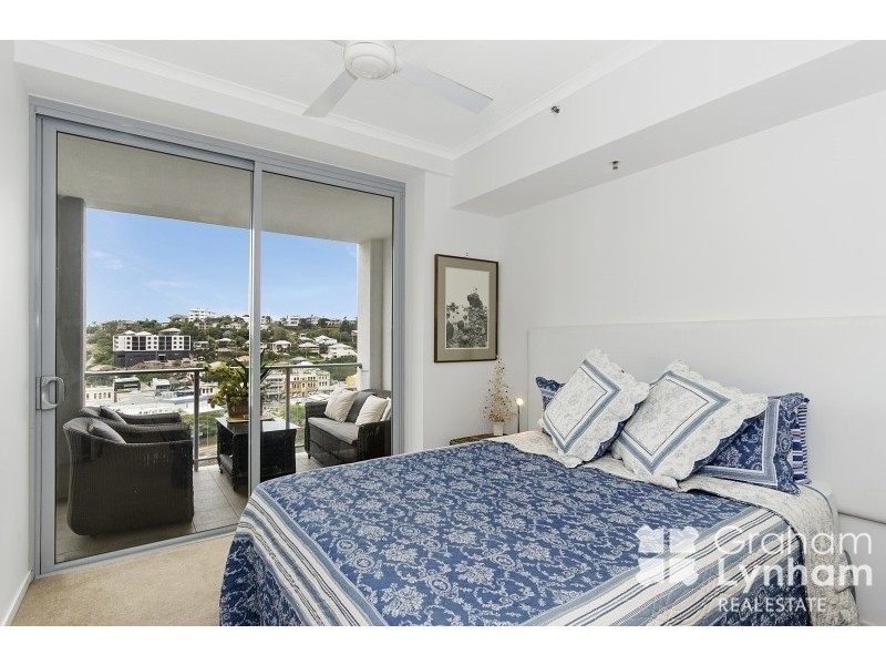 1102/2 Dibbs Street, South Townsville QLD 4810