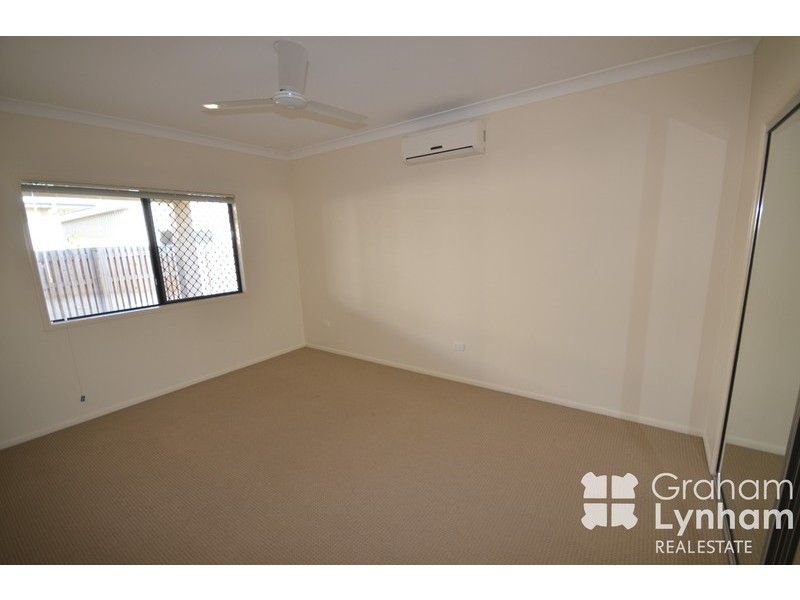 54 Batiki Crescent, Burdell QLD 4818