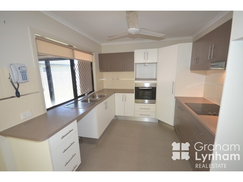 98 Summerland Drive, Deeragun QLD 4818