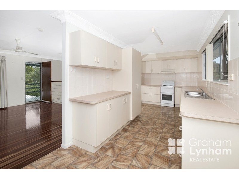 30 Sonia Street, Rasmussen QLD 4815