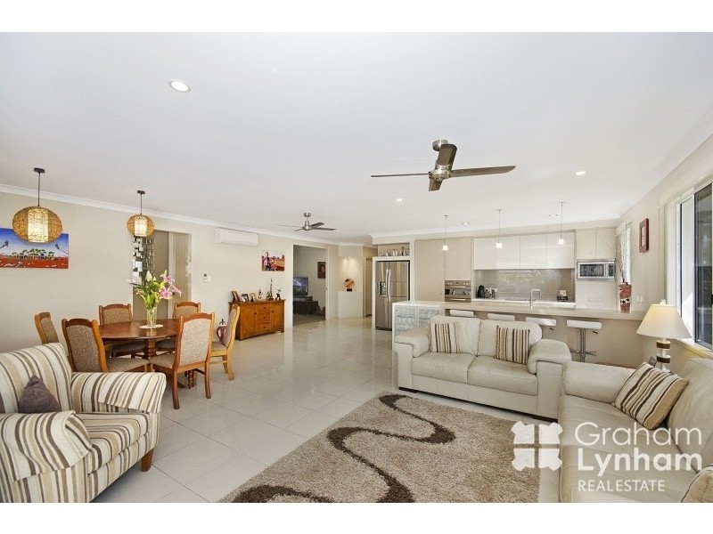 6 Polmaise Close, Burdell QLD 4818