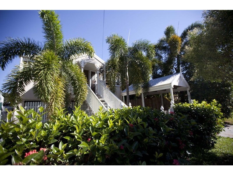 20 Ninth Avenue, Railway Estate QLD 4810