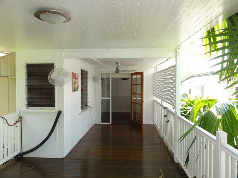 20 Ninth Avenue, Railway Estate QLD 4810