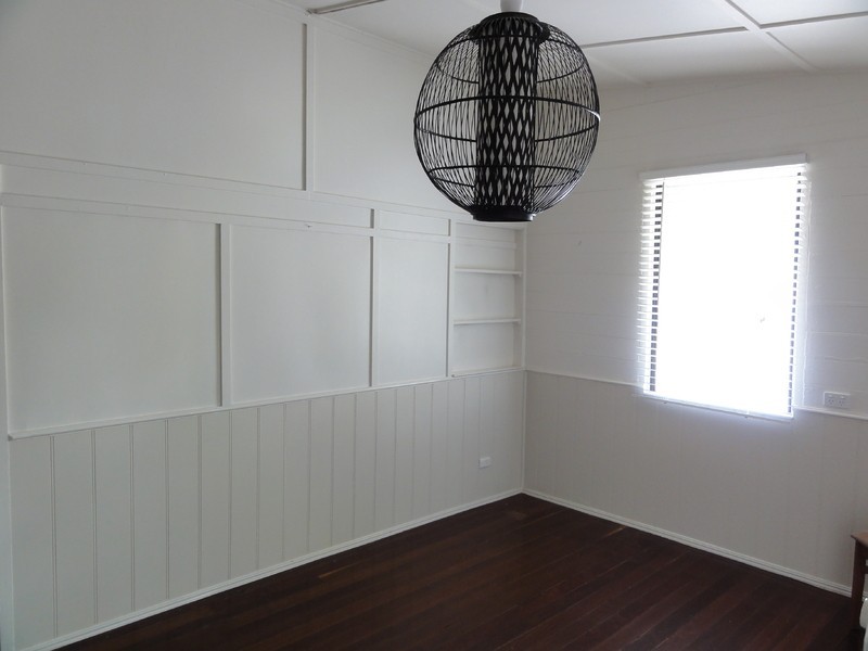 20 Ninth Avenue, Railway Estate QLD 4810