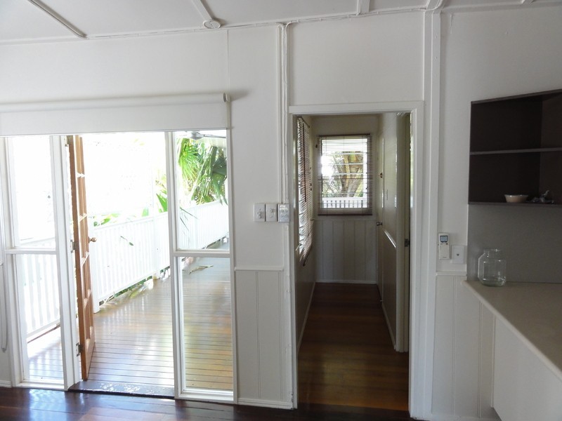 20 Ninth Avenue, Railway Estate QLD 4810