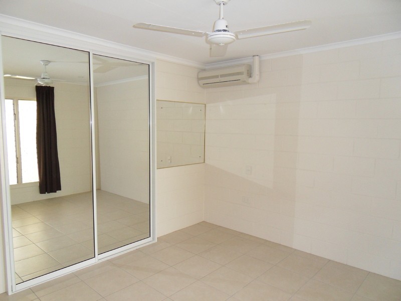 2/8 Silky Oak Street, Kirwan QLD 4817