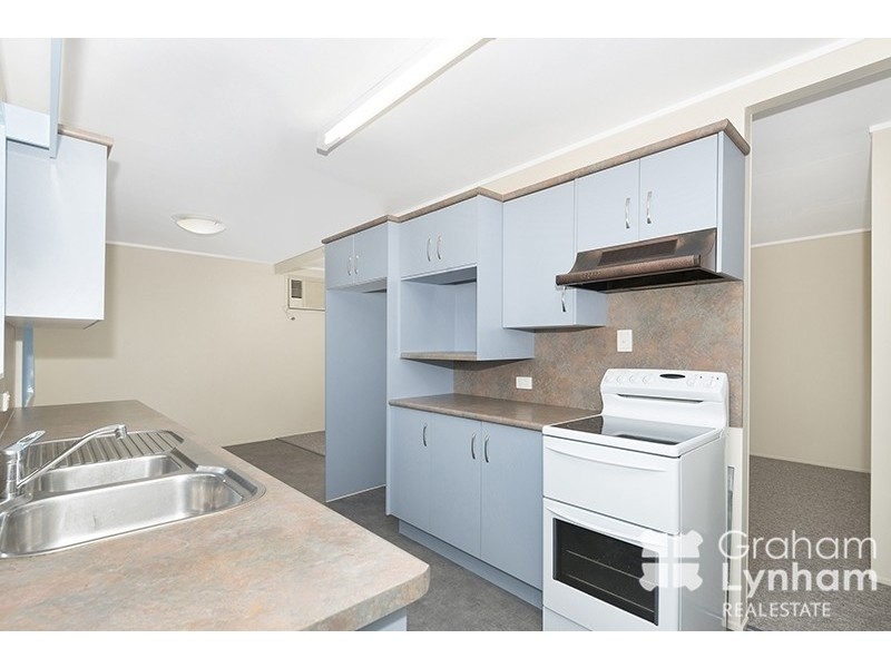 27 Birrabang Street, Kirwan QLD 4817