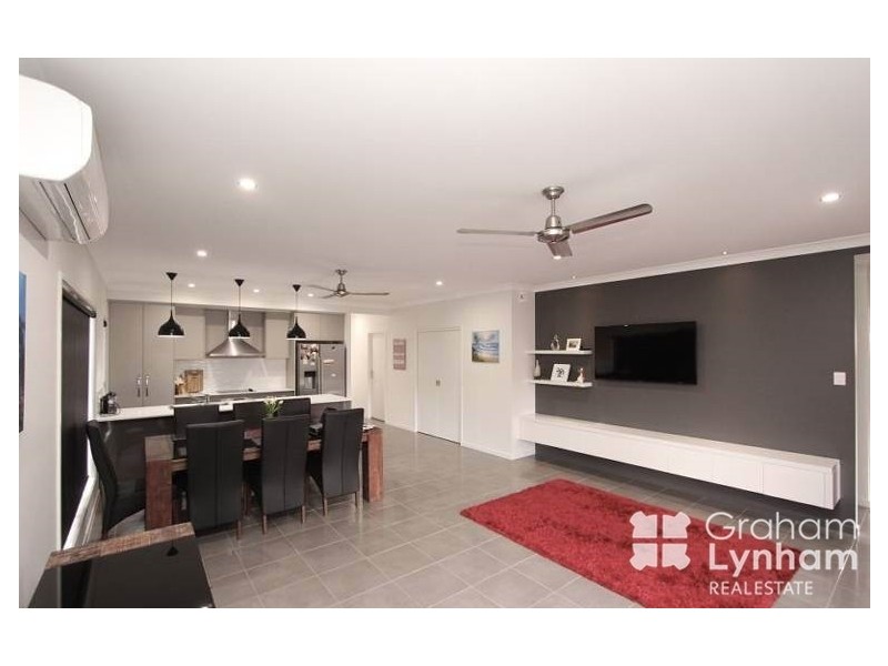 39 Roosevelt Loop, Mount Louisa QLD 4814