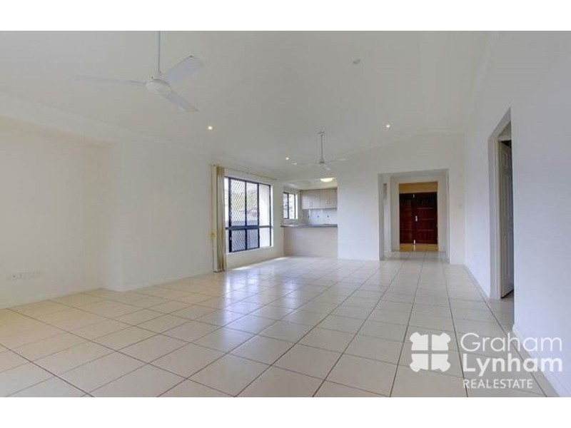 19 Chapple Street, Mount Louisa QLD 4814