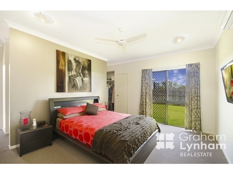 4 Ashmore Crescent, Burdell QLD 4818