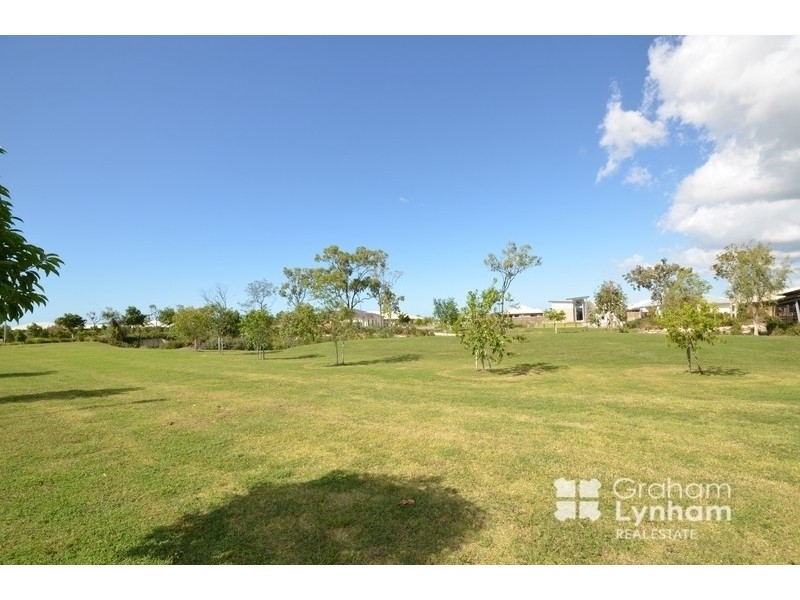 50 Izaro Circuit, Burdell QLD 4818