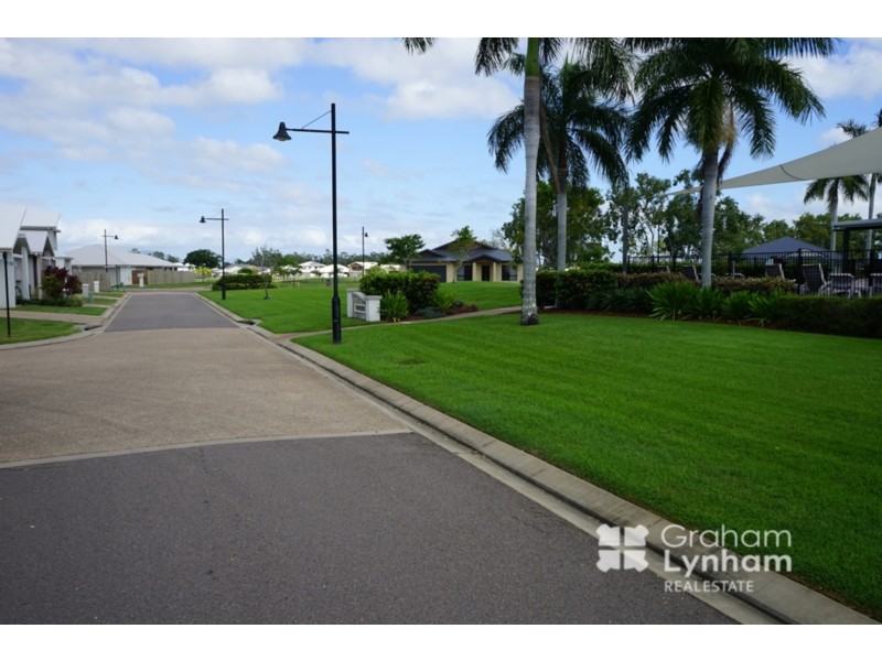 104 Green Tee Terrace, Kirwan QLD 4817