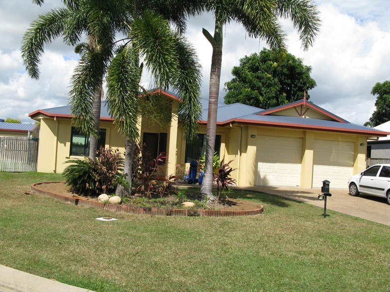 15 Sweetgum Place, Kirwan QLD 4817