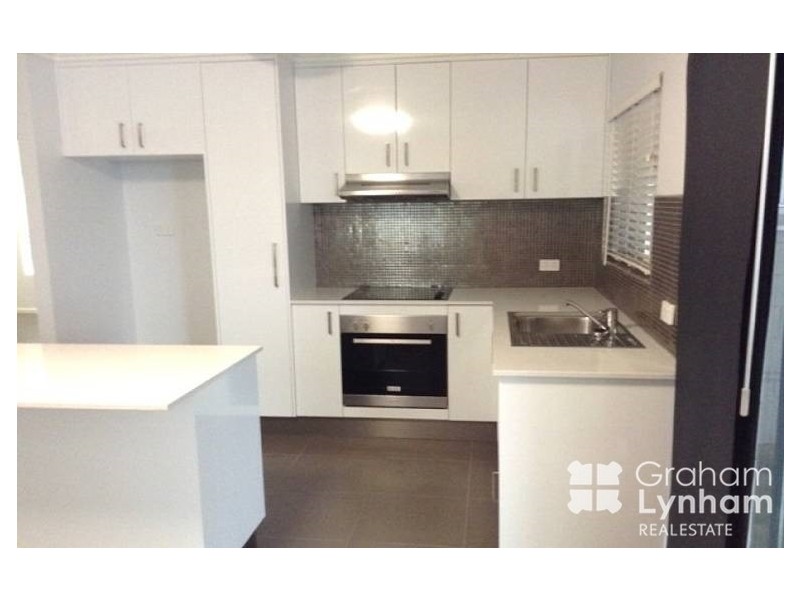 2/4 Ferntree Street, Kirwan QLD 4817