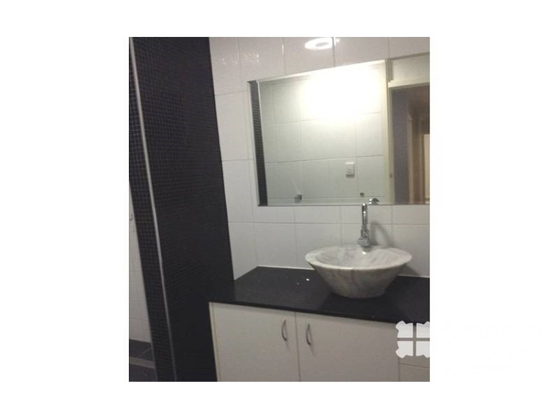 2/4 Ferntree Street, Kirwan QLD 4817