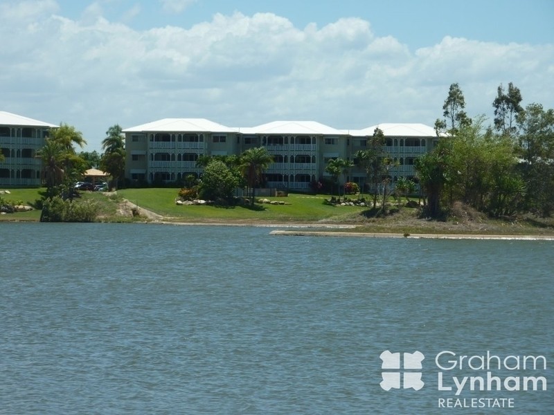 8/12-14 Martinez Avenue, West End QLD 4810