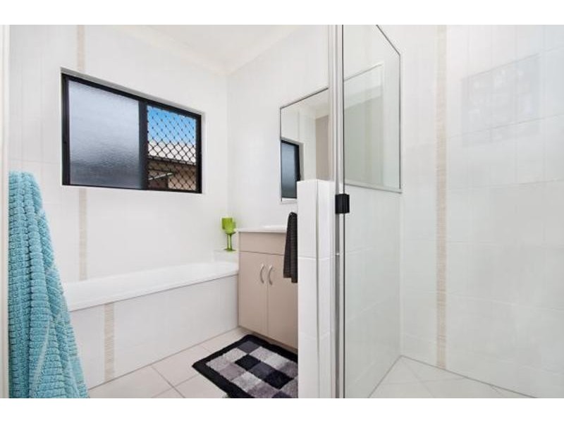 5 Logrunner Avenue, Bohle Plains QLD 4817