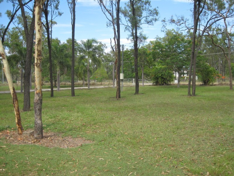 27 Benalla Road, Oak Valley QLD 4811