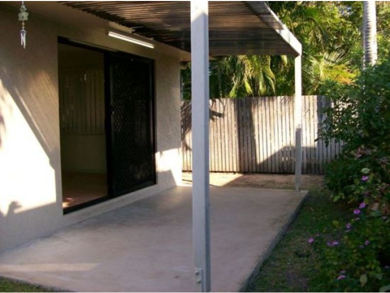 3/41 Cheyne Street, Pimlico QLD 4812